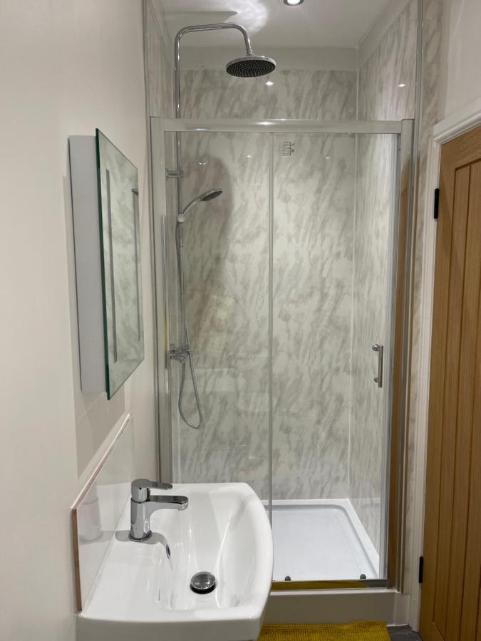 Lovely Room In Bristol 5 المظهر الخارجي الصورة