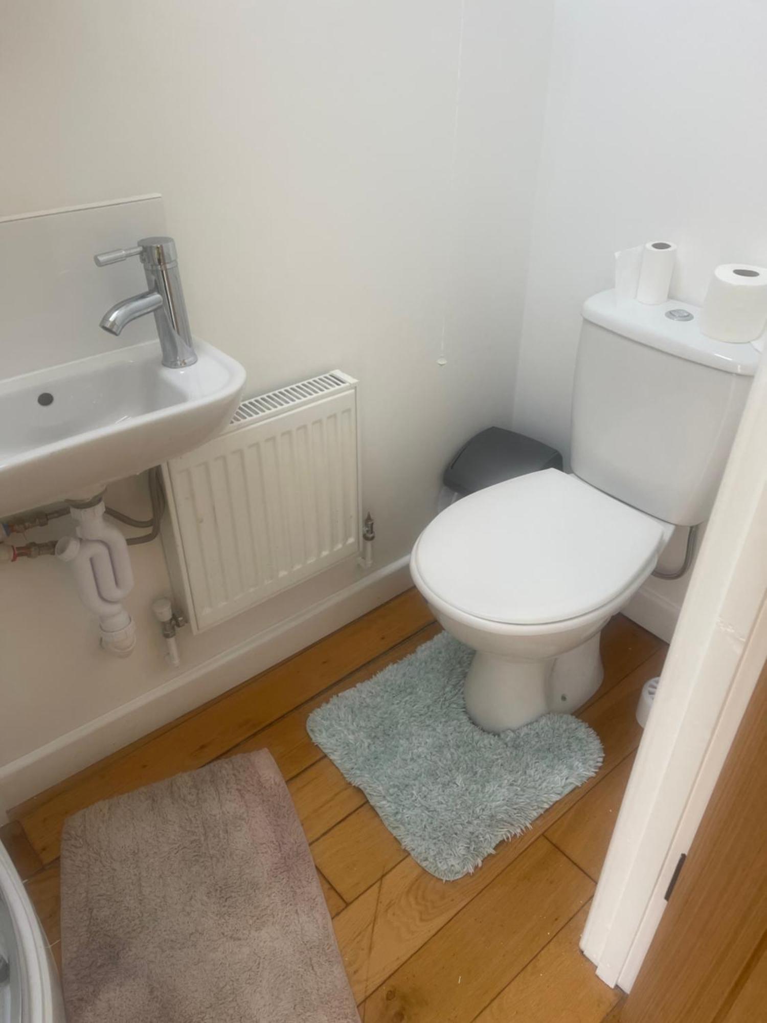Lovely Room In Bristol 5 المظهر الخارجي الصورة